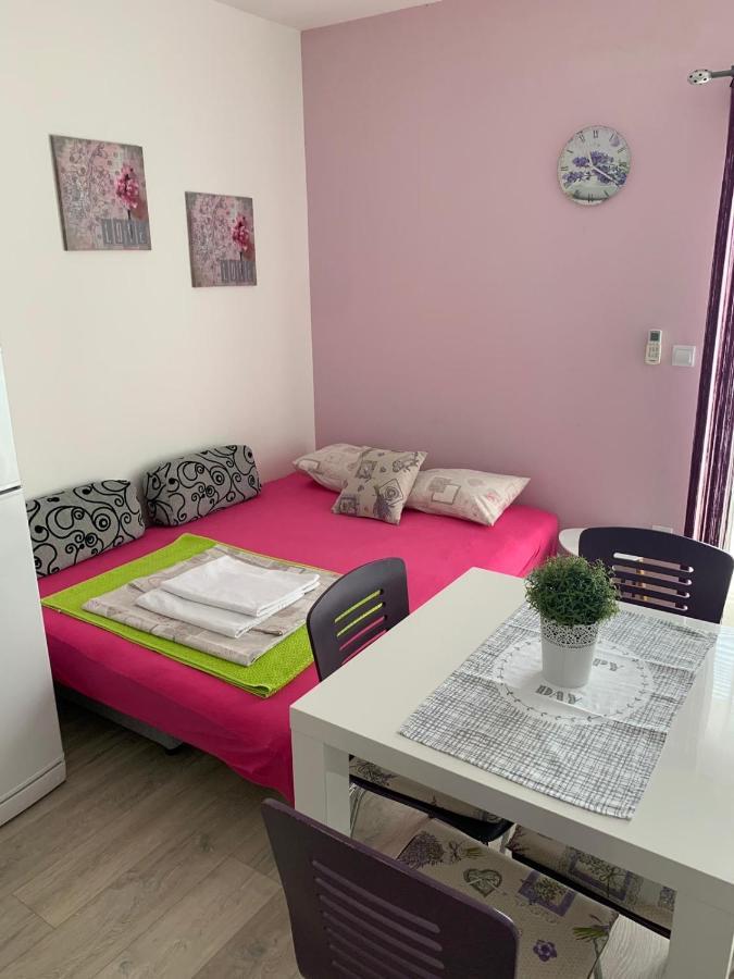 Apartment J&m *